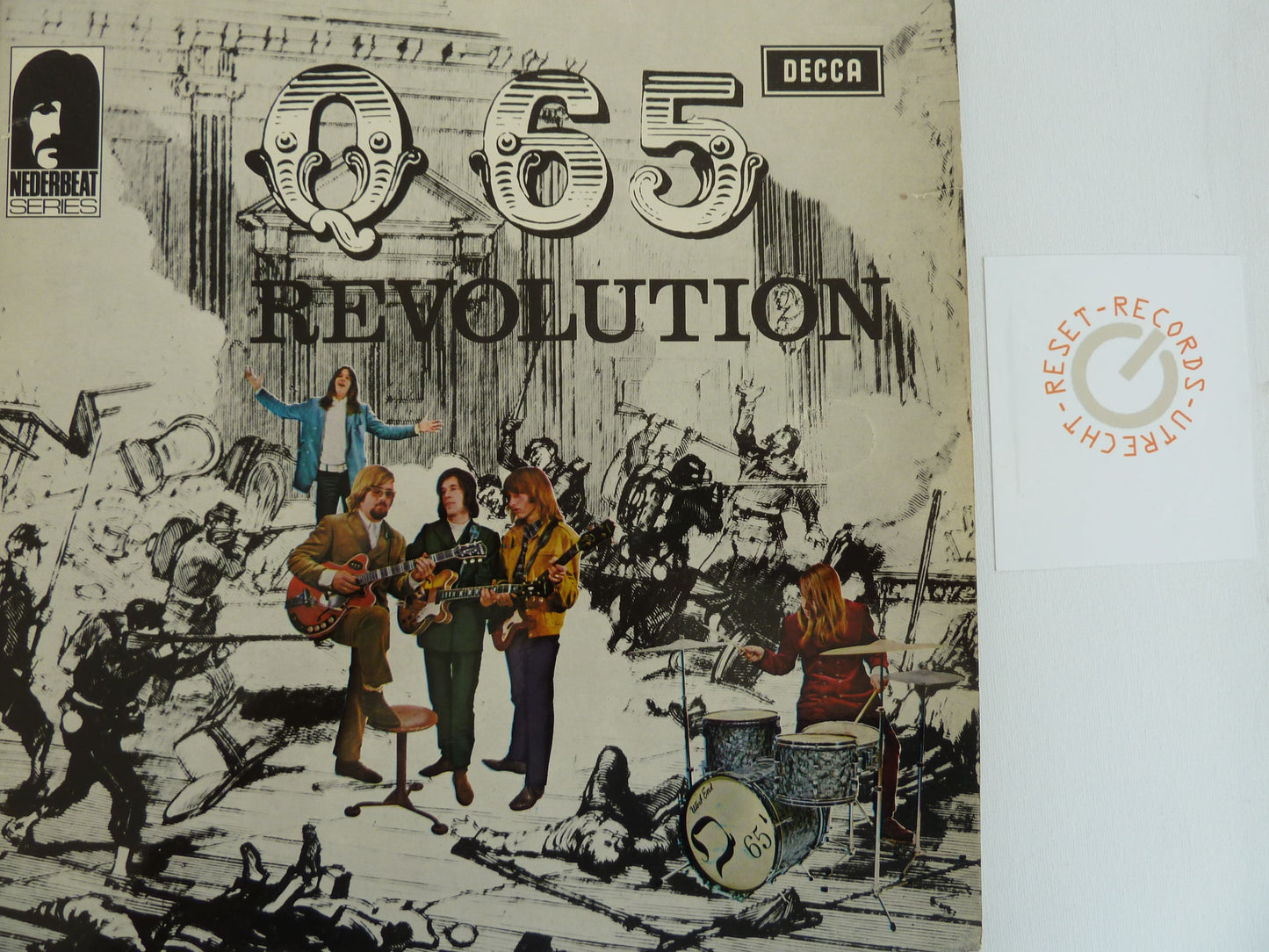 Revolution #3 geïnspireerd door Q65 – Revolution